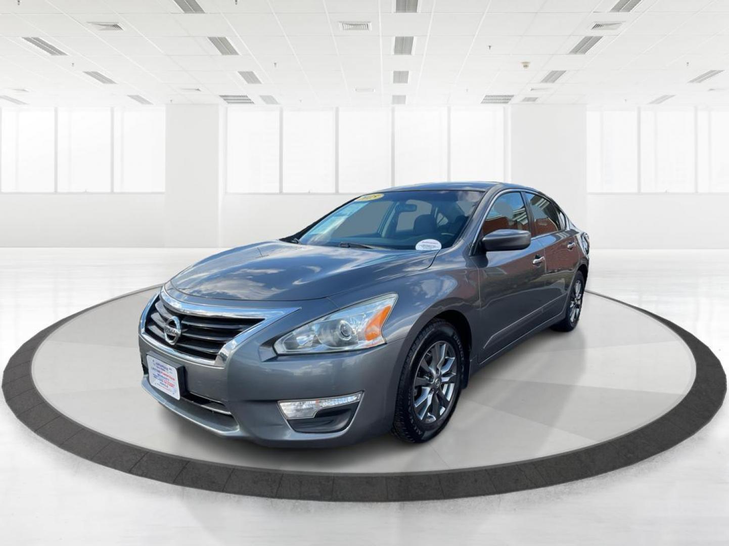 2015 Nissan Altima 2.5 S (1N4AL3AP5FN) with an Other engine, located at 401 Woodman Dr, Riverside, OH, 45431, (937) 908-9800, 39.760899, -84.123421 - 2015 Nissan Altima 2.5 S - Photo#7