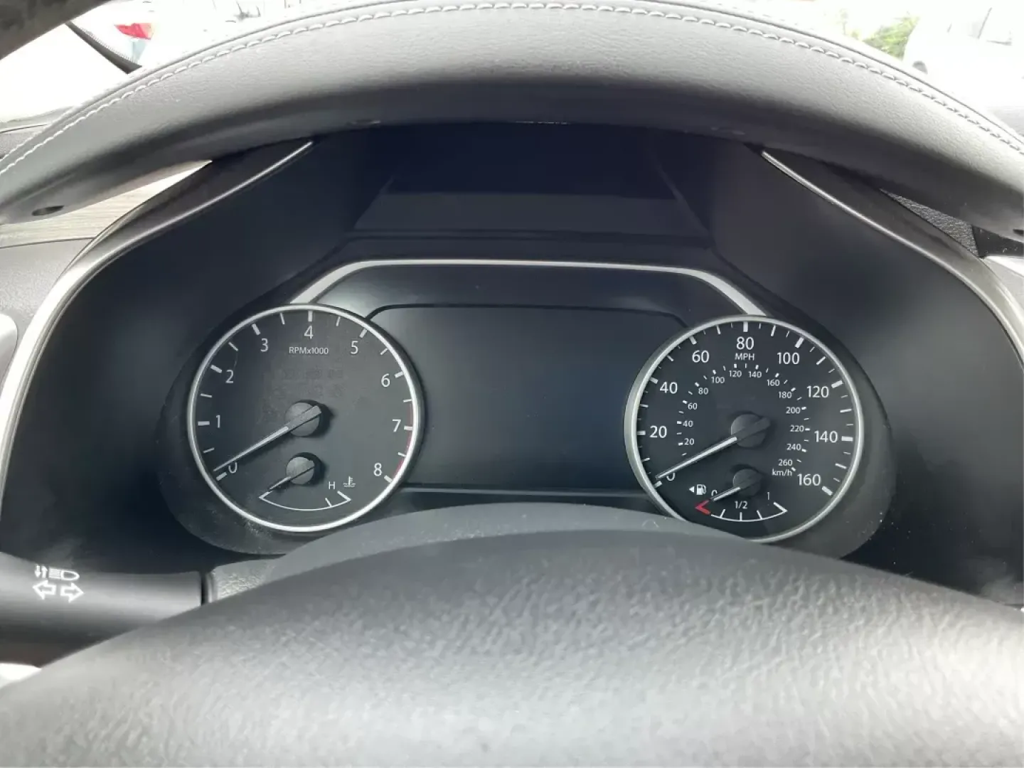 2015 Nissan Murano S | SV | SL | Platinum (5N1AZ2MH9FN) with an 3.5L V-6 DOHC engine, located at 1230 East Main St, Xenia, OH, 45385, (937) 908-9800, 39.688026, -83.910172 - **Elevate Your Adventures with the 2015 Nissan Murano - Perfect for Family Road Trips!** <br /> <br /> Are you ready to explore the open road with your loved ones? The 2015 Nissan Murano is designed for those who seek comfort and versatility in their daily life and adventures. Whether you're taking - Photo#13