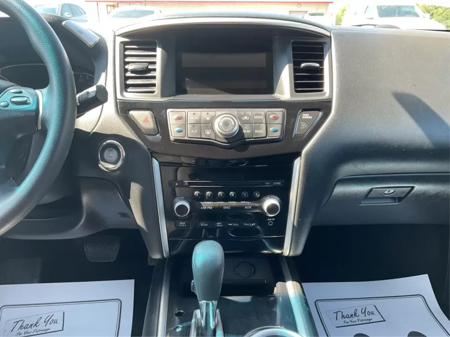 2015 Nissan Pathfinder S (5N1AR2MMXFC) with an 3.5L V-6 DOHC engine, located at 1184 Kauffman Ave, Fairborn, OH, 45324, (937) 908-9800, 39.807072, -84.030914 - Explore new horizons with the 2015 Nissan Pathfinder, a perfect companion for those weekend getaways or daily commutes. Whether you're transporting the kids to soccer practice or planning a family road trip, this spacious and versatile SUV is designed with your active lifestyle in mind. At Advantage - Photo#12