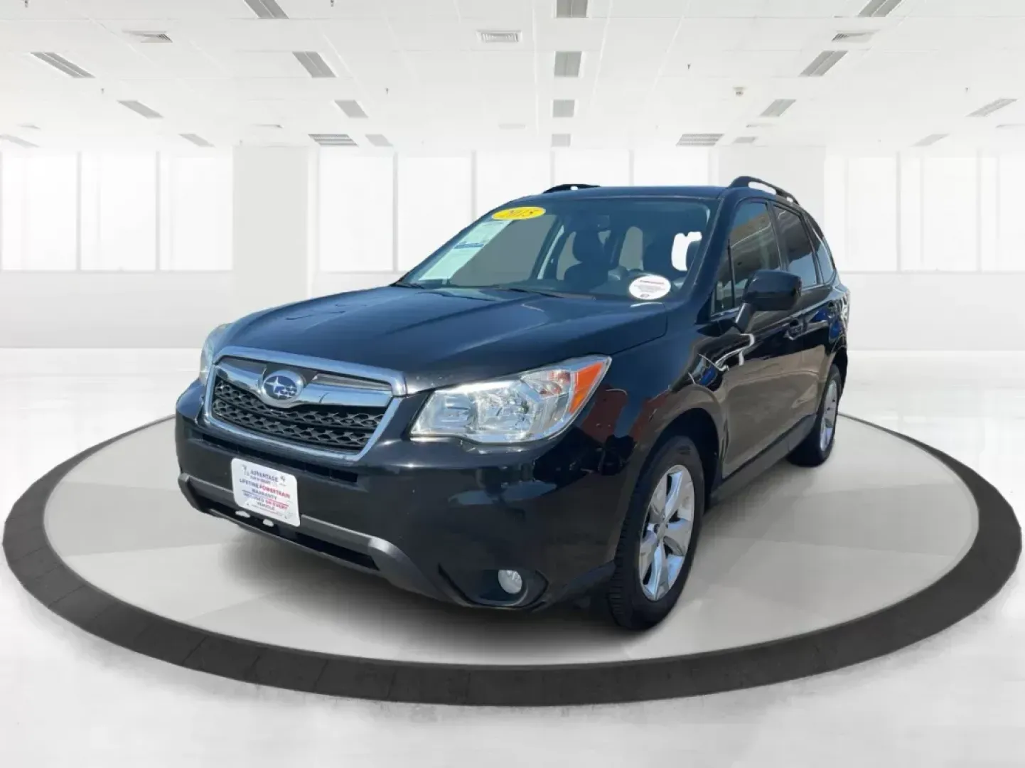 2015 Subaru Forester 2.5i Limited (JF2SJAHC5FH) with an 2.5L H-4 DOHC engine, located at 1184 Kauffman Ave, Fairborn, OH, 45324, (937) 908-9800, 39.807072, -84.030914 - 2015 Subaru Forester 2.5i Limited - Photo#8