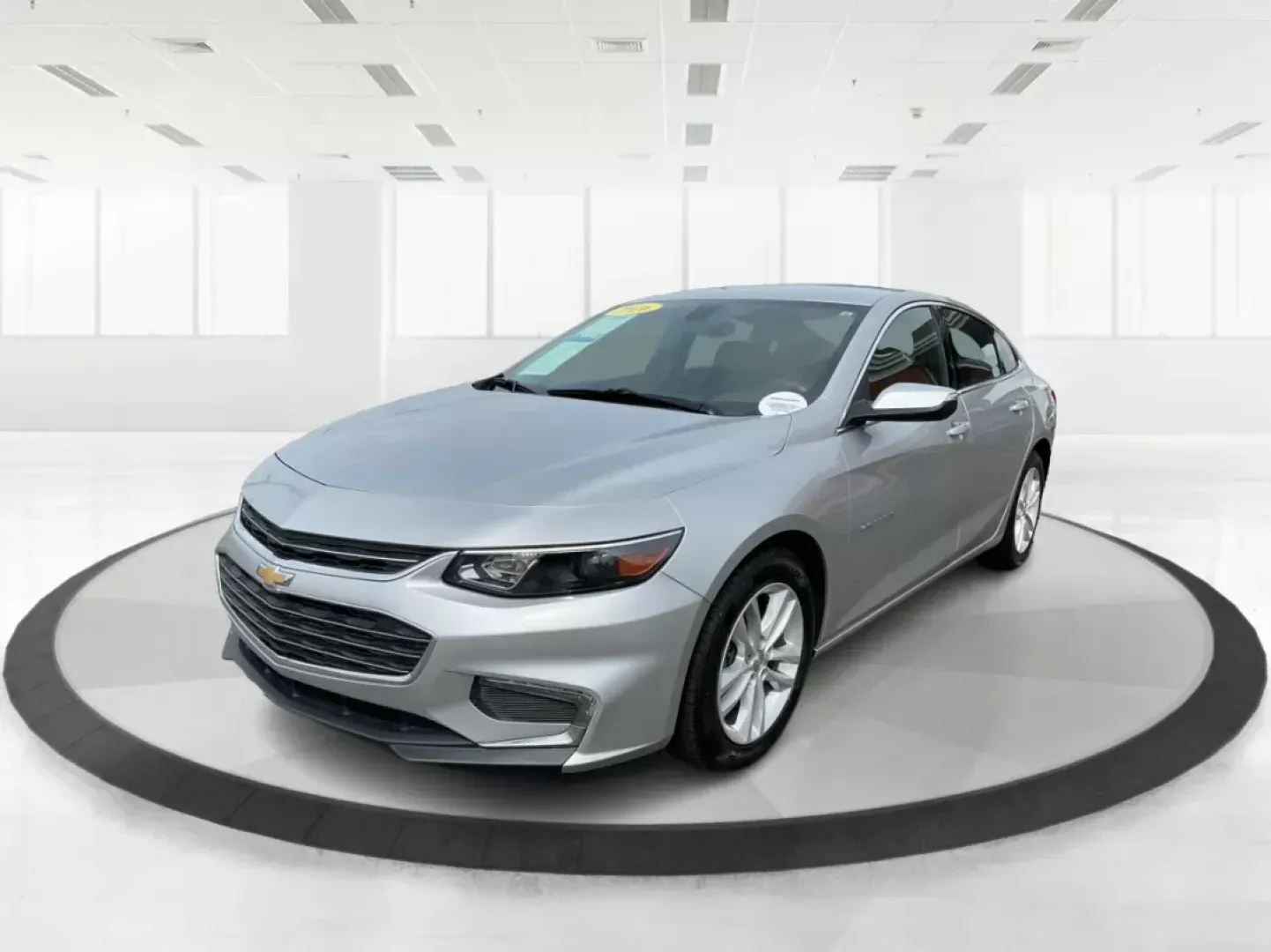 2016 Chevrolet Malibu 1LT (1G1ZE5ST4GF) with an ECOTEC 1.5L I-4 gasoline direct injection engine, located at 1184 Kauffman Ave, Fairborn, OH, 45324, (937) 908-9800, 39.807072, -84.030914 - **Experience Ultimate Comfort and Reliability with the 2016 Chevrolet Malibu 1LT!**<br /> <br /> Are you on the lookout for a reliable sedan that effortlessly fits into your lifestyle, whether you're commuting to work, running errands, or taking a weekend getaway? Look no further than the stunning 2 - Photo#7