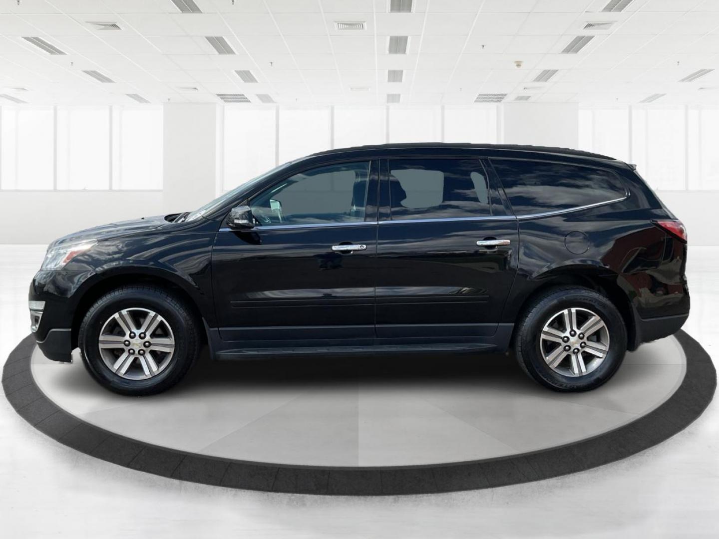 2016 Chevrolet Traverse 1LT (1GNKRGKD2GJ) with an 3.6L V-6 gasoline direct injection engine, located at 1184 Kauffman Ave, Fairborn, OH, 45324, (937) 908-9800, 39.807072, -84.030914 - Third Row - Photo#5