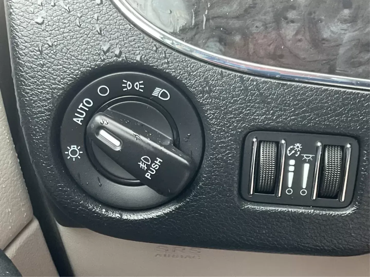 2016 Chrysler Town and Country Touring (2C4RC1BG6GR) with an Pentastar 3.6L V-6 DOHC engine, located at 1951 S Dayton Lakeview Rd., New Carlisle, OH, 45344, (937) 908-9800, 39.890999, -84.050255 - **Discover Family Adventures in the 2016 Chrysler Town and Country Touring Your Perfect Road Trip Companion!**<br /> <br /> Are you ready to elevate your family travels or weekend getaways? Look no further than the 2016 Chrysler Town and Country Touring, a versatile and spacious van designed to - Photo#16