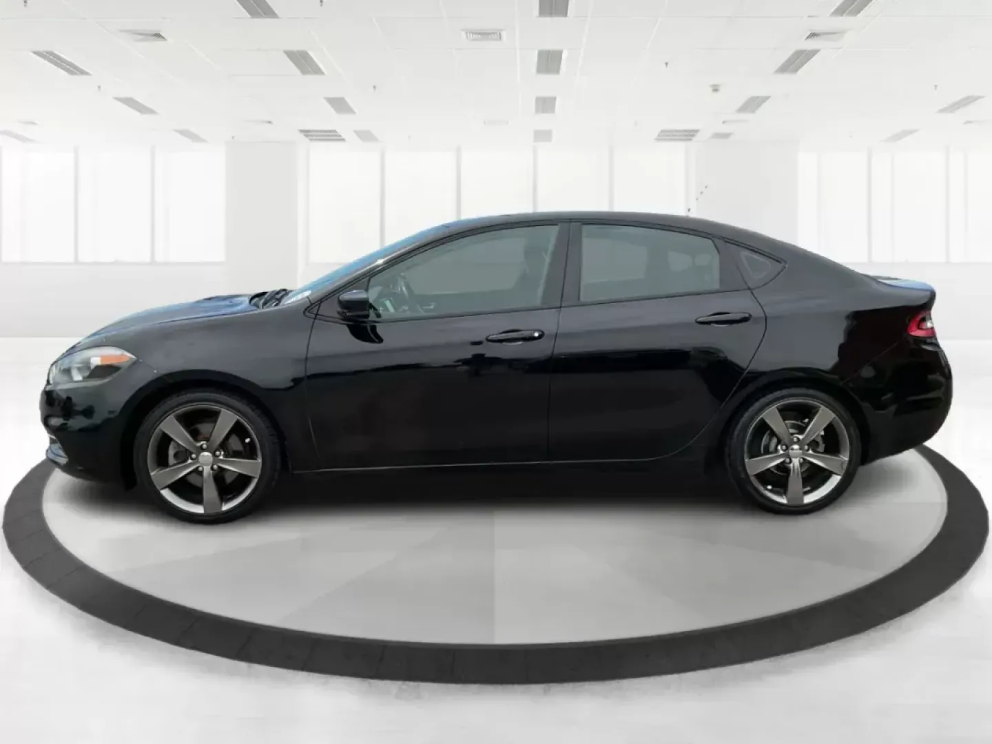 2016 Dodge Dart GT (1C3CDFEB4GD) with an Tigershark MultiAir 2.4L I-4 variable valve contro engine, located at 1184 Kauffman Ave, Fairborn, OH, 45324, (937) 908-9800, 39.807072, -84.030914 - 2016 Dodge Dart GT - Photo#5