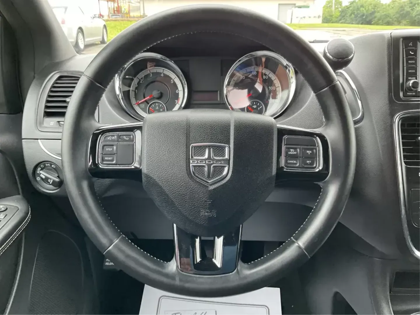 2016 Dodge Grand Caravan SXT (2C4RDGCG6GR) with an Pentastar 3.6L V-6 DOHC engine, located at 880 E. National Road, Vandalia, OH, 45377, (937) 908-9800, 39.891918, -84.183594 - 2016 Dodge Grand Caravan SXT - Photo#15