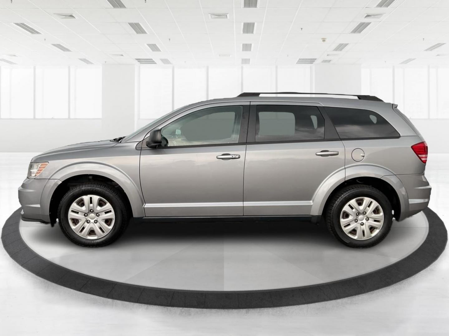 2016 Dodge Journey SE (3C4PDCAB7GT) with an Tigershark MultiAir 2.4L I-4 DOHC engine, located at 8750 N County Rd 25A, Piqua, OH, 45356, (937) 908-9800, 40.164391, -84.232513 - 2016 Dodge Journey SE - Photo#6