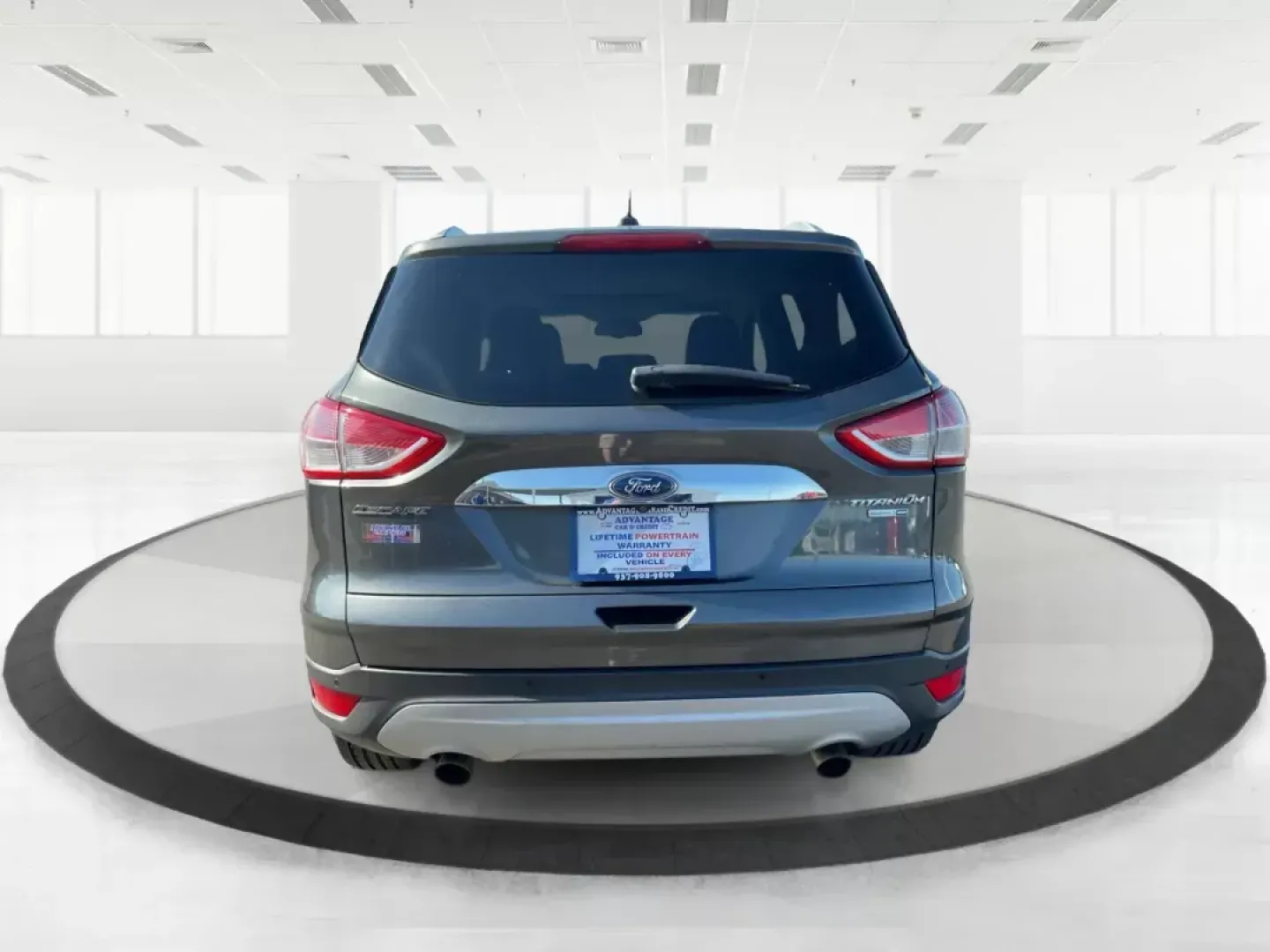 2016 Ford Escape Titanium (1FMCU9J92GU) with an EcoBoost 1.6L I-4 gasoline direct injection engine, located at 1184 Kauffman Ave, Fairborn, OH, 45324, (937) 908-9800, 39.807072, -84.030914 - 2016 Ford Escape Titanium - Photo#3