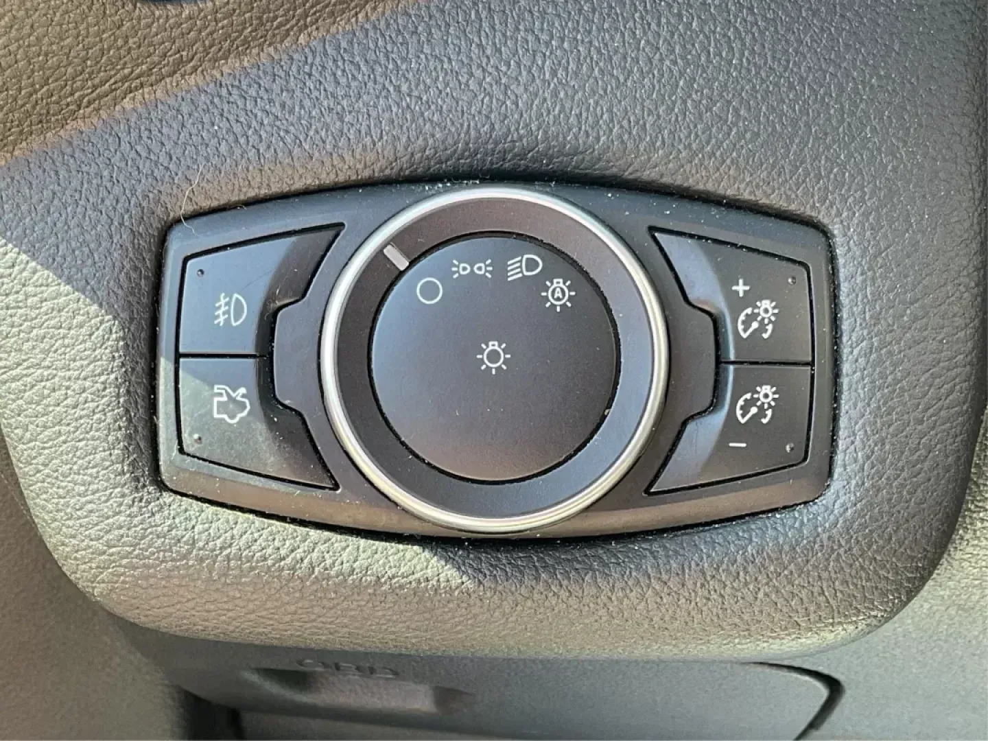 2016 Ford Escape Titanium (1FMCU9J92GU) with an EcoBoost 1.6L I-4 gasoline direct injection engine, located at 1184 Kauffman Ave, Fairborn, OH, 45324, (937) 908-9800, 39.807072, -84.030914 - 2016 Ford Escape Titanium - Photo#16