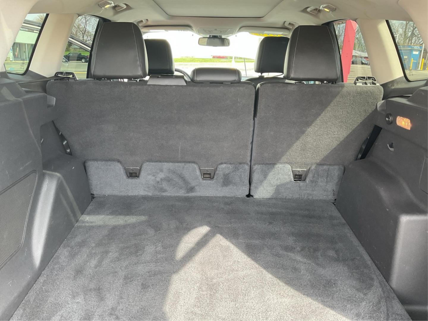 2016 Ford Escape Titanium (1FMCU9J98GU) with an Other engine, located at 1230 East Main St, Xenia, OH, 45385, (937) 908-9800, 39.688026, -83.910172 - 2016 Ford Escape Titanium - Photo#10