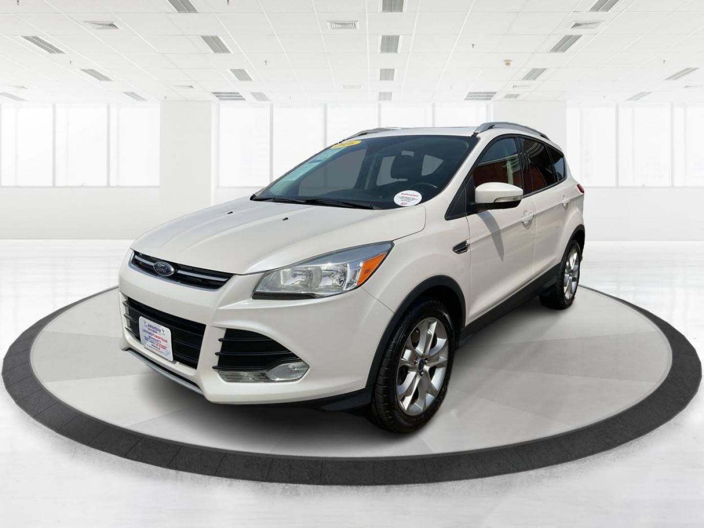 2016 Ford Escape Titanium (1FMCU9J98GU) with an Other engine, located at 1230 East Main St, Xenia, OH, 45385, (937) 908-9800, 39.688026, -83.910172 - 2016 Ford Escape Titanium - Photo#7