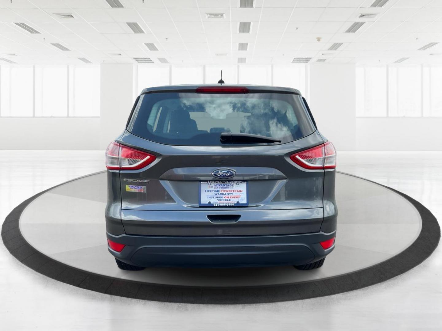 2016 Ford Escape S (1FMCU0F78GU) with an Duratec 2.5L I-4 DOHC engine, located at 880 E. National Road, Vandalia, OH, 45377, (937) 908-9800, 39.891918, -84.183594 - 2016 Ford Escape S - Photo#4