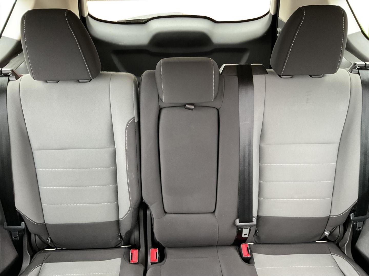 2016 Ford Escape SE (1FMCU9G96GU) with an EcoBoost 1.6L I-4 gasoline direct injection engine, located at 1230 East Main St, Xenia, OH, 45385, (937) 908-9800, 39.688026, -83.910172 - 2016 Ford Escape SE - Photo#12