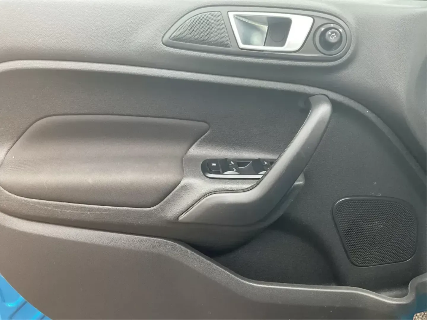 2016 Ford Fiesta SE (3FADP4EJ7GM) with an Other engine, located at 4508 South Dixie Dr, Moraine, OH, 45439, (937) 908-9800, 39.689976, -84.218452 - 2016 Ford Fiesta SE - Photo#16