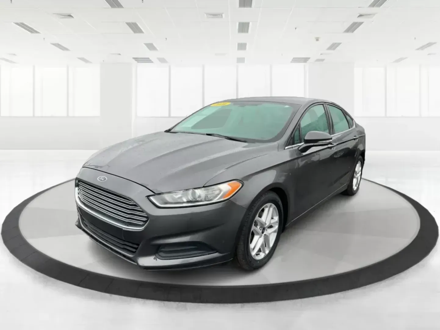 2016 Ford Fusion SE (3FA6P0H79GR) with an Other engine, located at 4508 South Dixie Dr, Moraine, OH, 45439, (937) 908-9800, 39.689976, -84.218452 - 2016 Ford Fusion SE - Photo#7