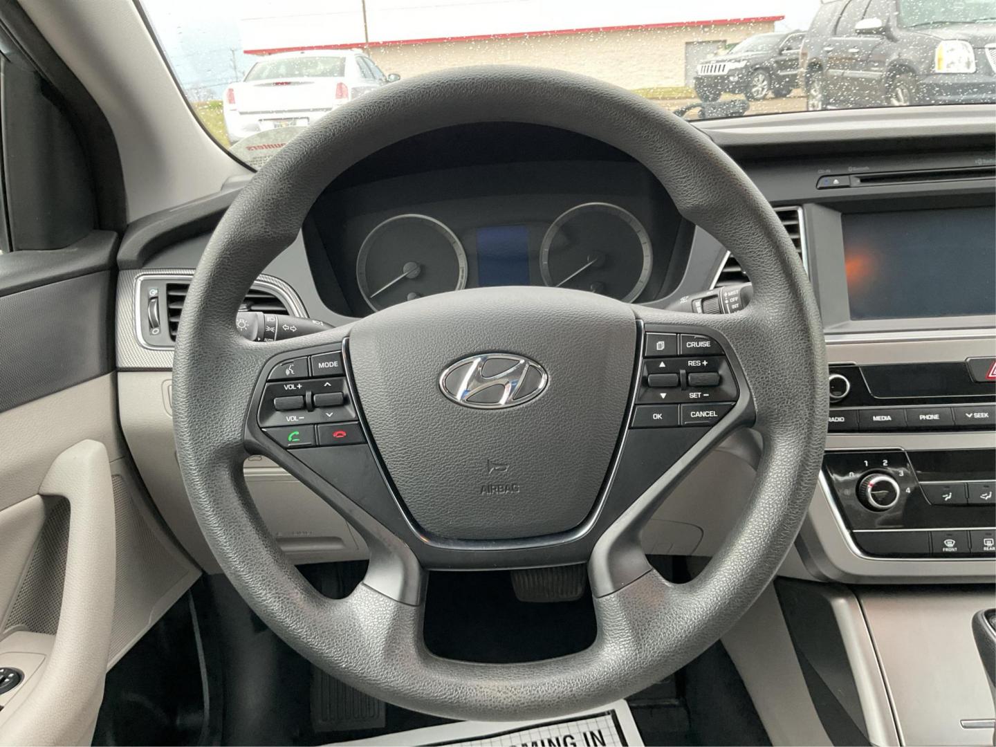 2016 Hyundai Sonata Sport (5NPE34AF1GH) with an 2.4L I-4 gasoline direct injection engine, located at 4508 South Dixie Dr, Moraine, OH, 45439, (937) 908-9800, 39.689976, -84.218452 - 2016 Hyundai Sonata Sport - Photo#15