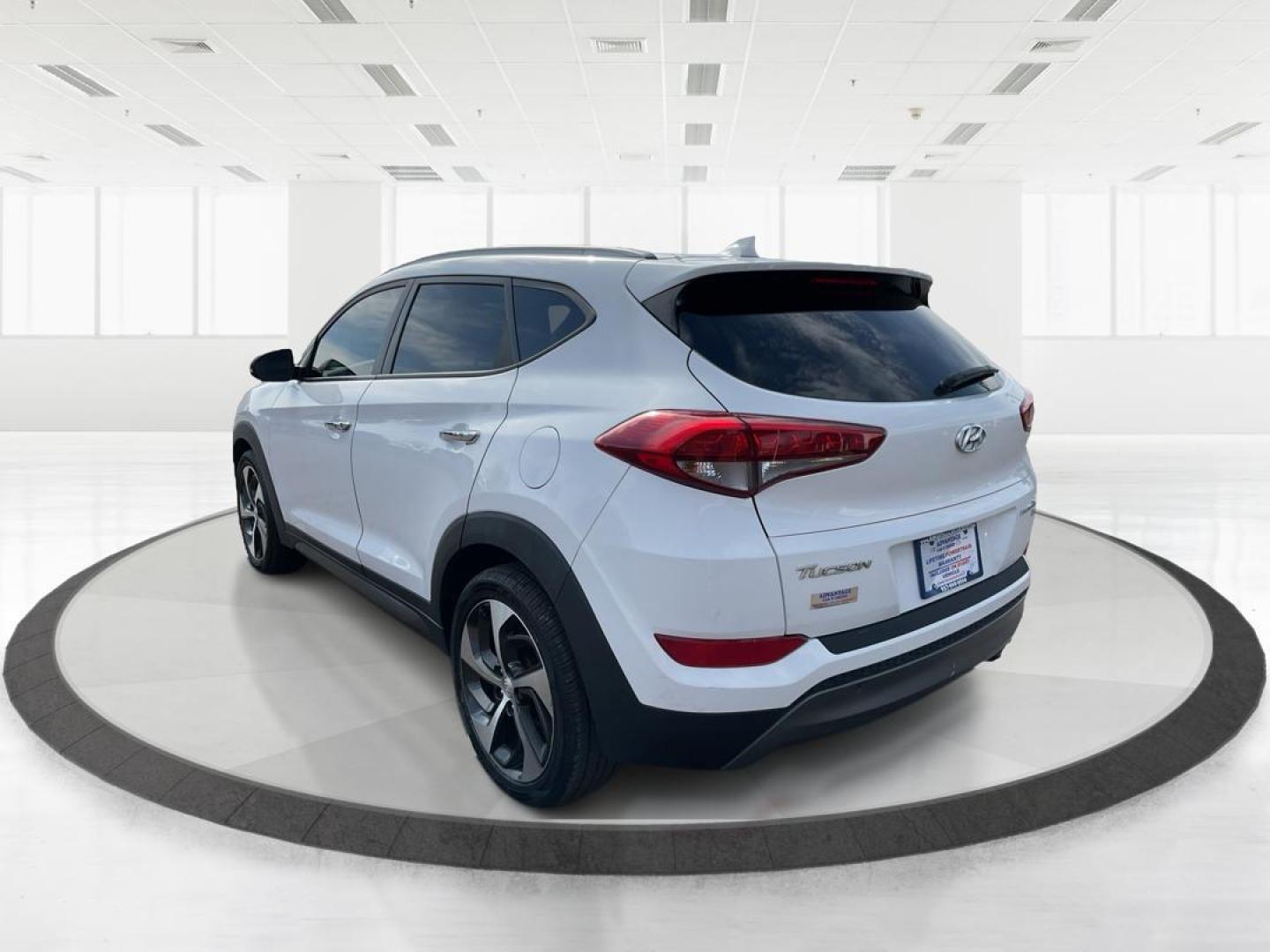 2016 Hyundai Tucson Limited (KM8J3CA20GU) with an 1.6L I-4 gasoline direct injection engine, located at 1099 N County Rd 25A , Troy, OH, 45373, (937) 908-9800, 40.057079, -84.212883 - 2016 Hyundai Tucson Limited - Photo#4