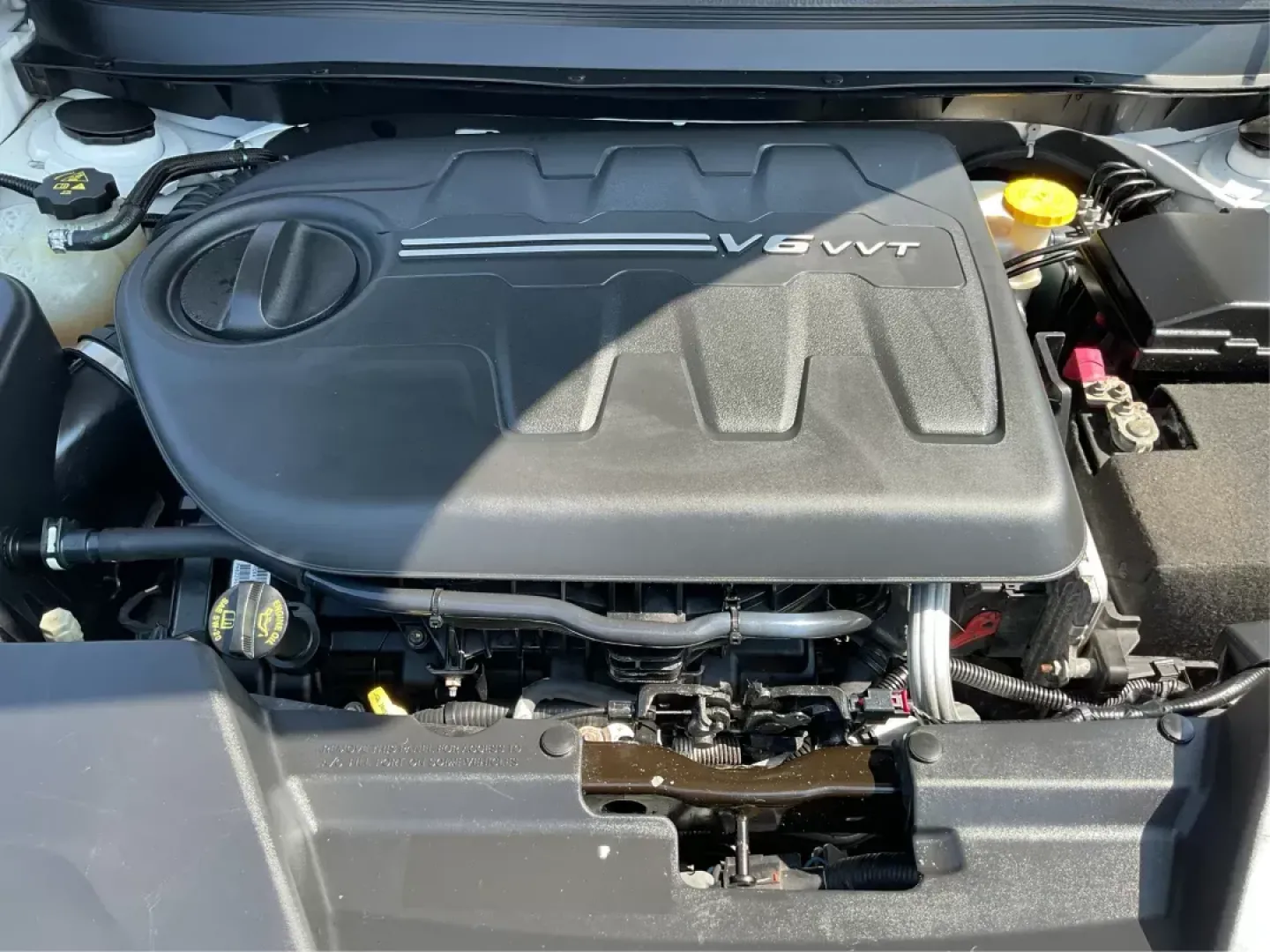 2016 Jeep Cherokee Latitude (1C4PJMCS9GW) with an Other engine, located at 8750 N County Rd 25A, Piqua, OH, 45356, (937) 908-9800, 40.164391, -84.232513 - **Unleash Adventure with the 2016 Jeep Cherokee Latitude A Family-Friendly Crossover for Every Journey!**<br /> <br /> Are you ready to elevate your family adventures or daily commutes in Fairborn, OH? Look no further than the 2016 Jeep Cherokee Latitude! This robust crossover is not just a vehicle - Photo#10