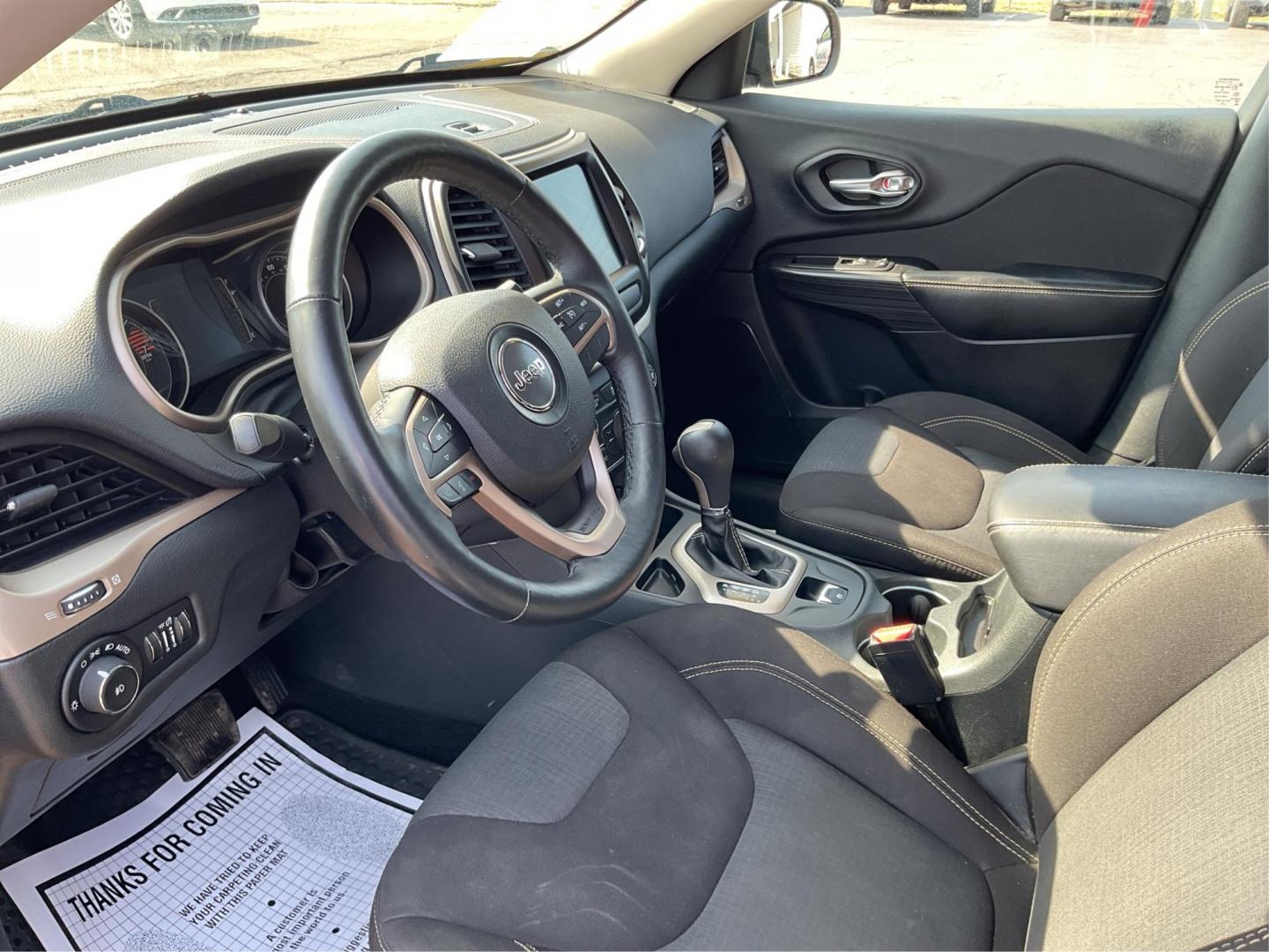 2016 Jeep Cherokee North (1C4PJLCB9GW) with an Other engine, located at 1099 N County Rd 25A , Troy, OH, 45373, (937) 908-9800, 40.057079, -84.212883 - 2016 Jeep Cherokee North - Photo#8