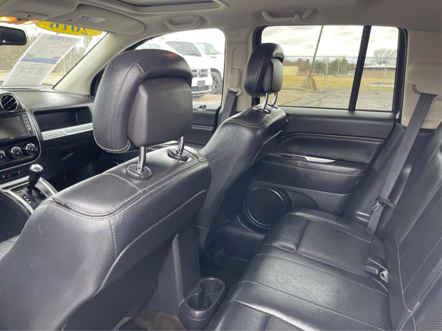 2016 Jeep Compass High Altitude (1C4NJCEA4GD) with an Other engine, located at 4508 South Dixie Dr, Moraine, OH, 45439, (937) 908-9800, 39.689976, -84.218452 - 2016 Jeep Compass High Altitude - Photo#9
