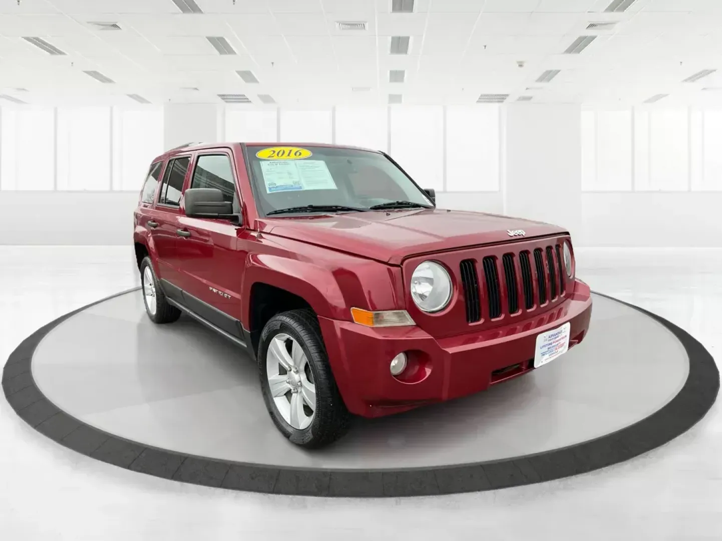 2016 Jeep Patriot Sport 2WD (1C4NJPBA4GD) with an 2.0L L4 DOHC 16V engine, located at 401 Woodman Dr, Riverside, OH, 45431, (937) 908-9800, 39.760899, -84.123421 - 2016 Jeep Patriot Sport 2WD - Photo#0