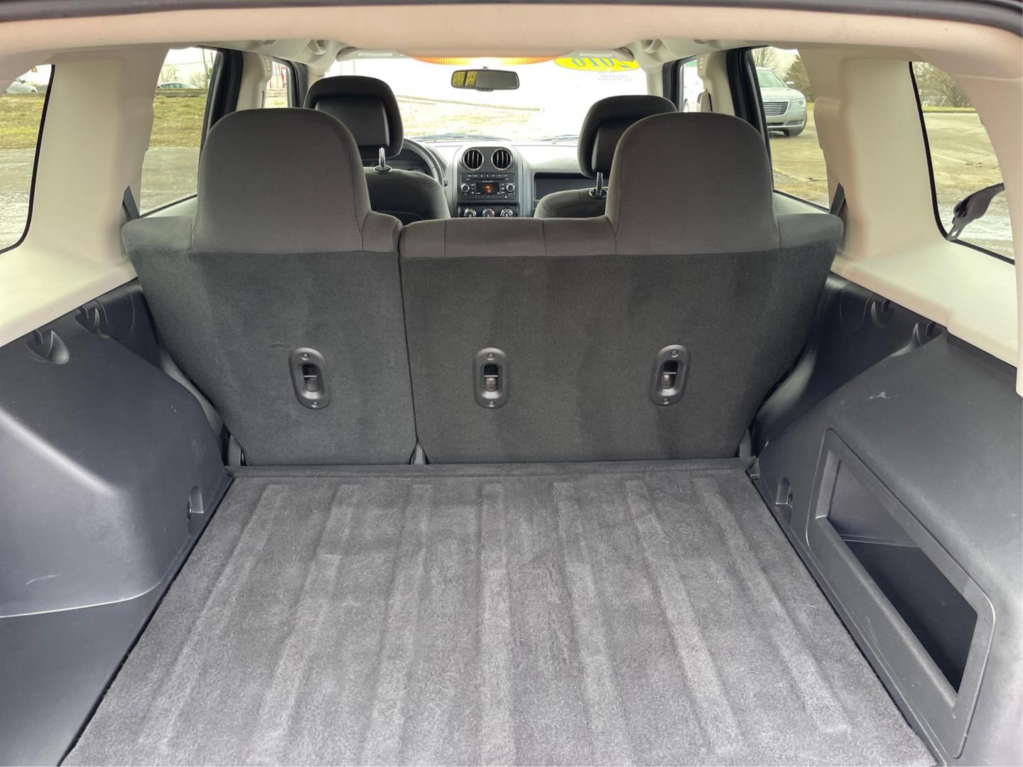 2016 Jeep Patriot Latitude (1C4NJRFB0GD) with an Other engine, located at 1951 S Dayton Lakeview Rd., New Carlisle, OH, 45344, (937) 908-9800, 39.890999, -84.050255 - 2016 Jeep Patriot Latitude - Photo#10
