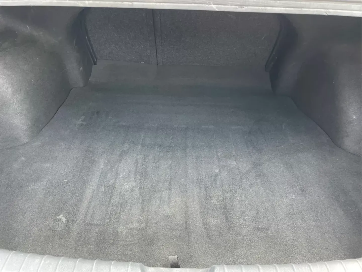 2016 Kia Optima EX (5XXGU4L35GG) with an Theta II 2.4L I-4 gasoline direct injection engine, located at 1230 East Main St, Xenia, OH, 45385, (937) 908-9800, 39.688026, -83.910172 - **Discover Your Next Adventure with the 2016 Kia Optima at Advantage Car and Credit!**<br /> <br /> Are you searching for a reliable vehicle that perfectly balances comfort, style, and technology? Look no further than our stunning 2016 Kia Optima EX, now available at Advantage Car and Credit in Fair - Photo#11