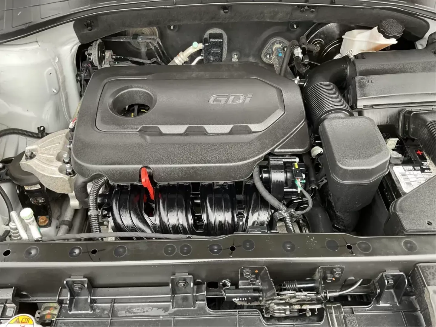 2016 Kia Sorento 2.4L LX (5XYPGDA39GG) with an 2.4L I-4 gasoline direct injection engine, located at 1099 N County Rd 25A , Troy, OH, 45373, (937) 908-9800, 40.057079, -84.212883 - 2016 Kia Sorento 2.4L LX - Photo#11