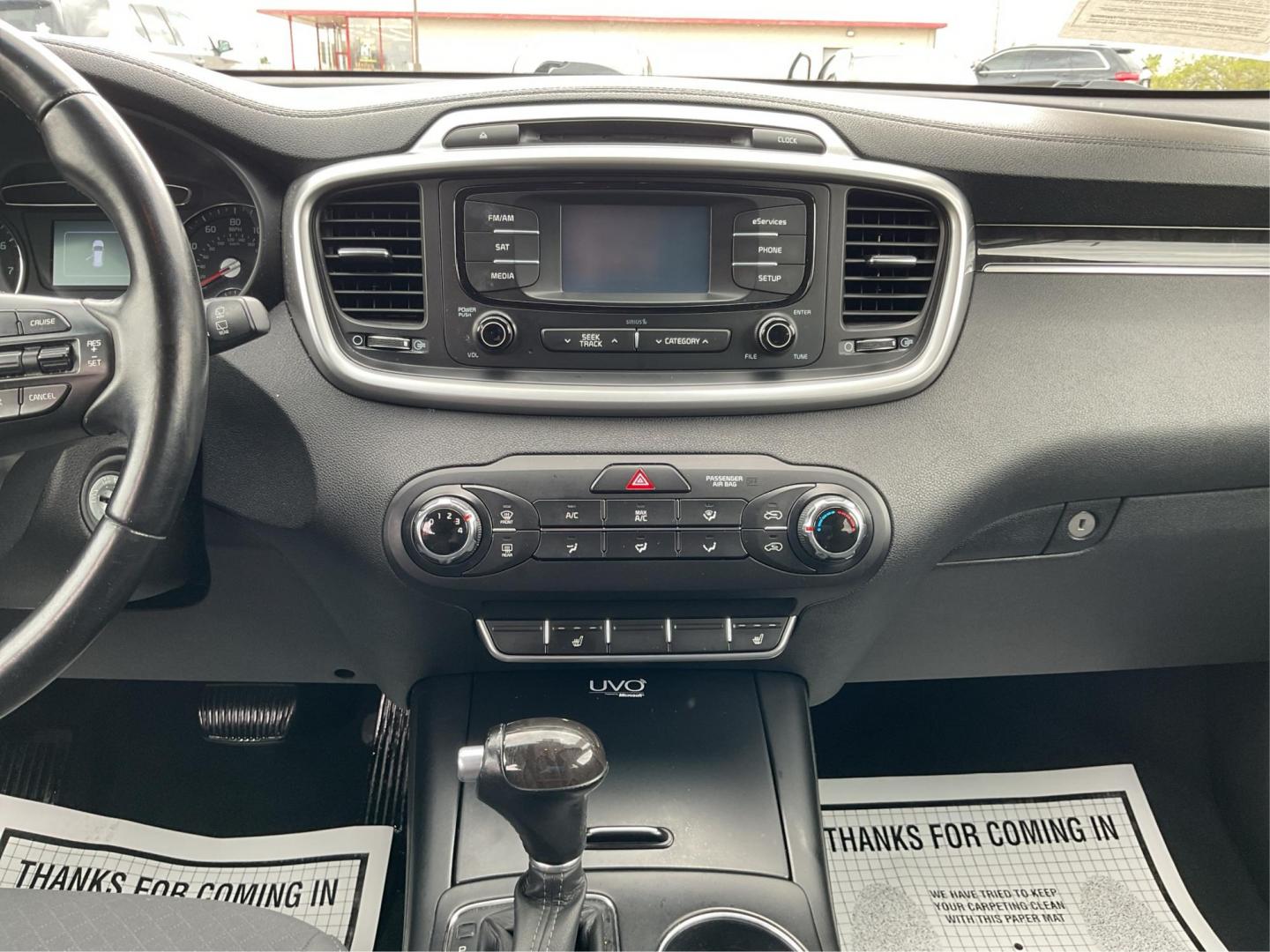 2016 Kia Sorento 2.4L LX (5XYPGDA32GG) with an 2.4L I-4 gasoline direct injection engine, located at 1184 Kauffman Ave, Fairborn, OH, 45324, (937) 908-9800, 39.807072, -84.030914 - Third Row - Photo#12