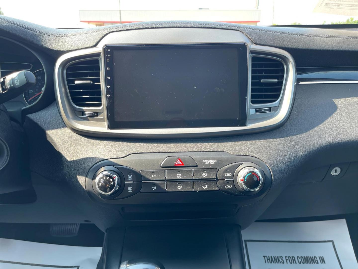 2016 Sparkling Silver Kia Sorento L 2WD (5XYPG4A31GG) with an 2.4L L4 DOHC 16V engine, 6-Speed Automatic transmission, located at 4508 South Dixie Dr, Moraine, OH, 45439, (937) 908-9800, 39.689976, -84.218452 - 2016 Kia Sorento L 2WD - Photo#13