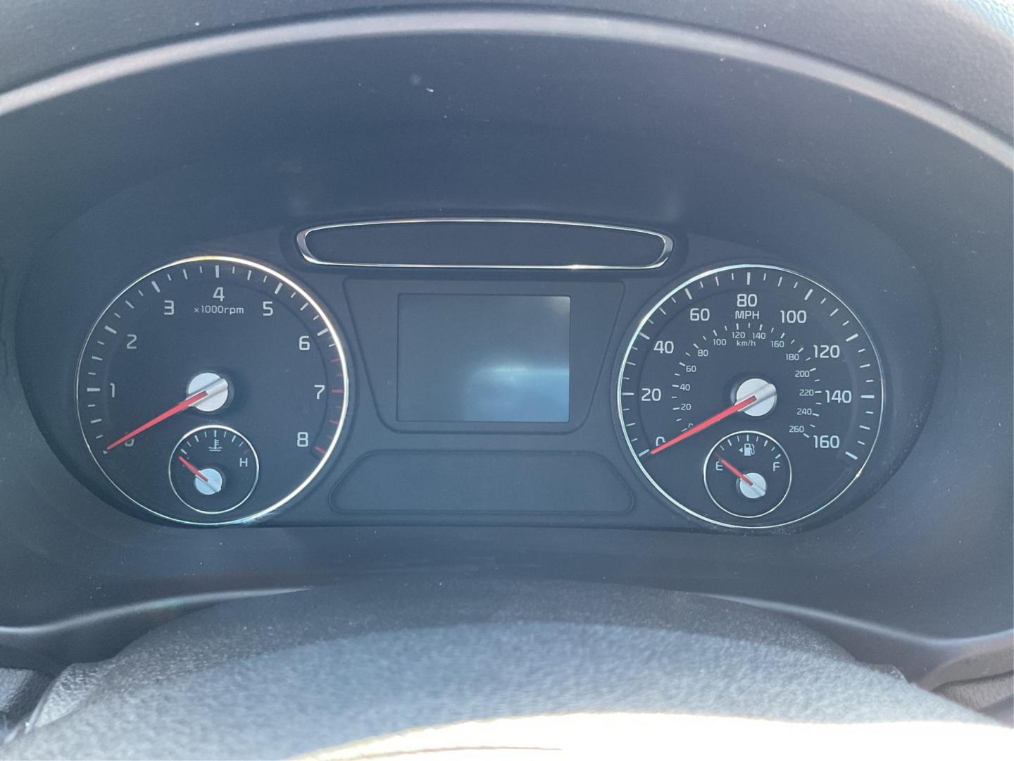 2016 Kia Sorento 2.4L LX (5XYPG4A34GG) with an 2.4L I-4 gasoline direct injection engine, located at 1230 East Main St, Xenia, OH, 45385, (937) 908-9800, 39.688026, -83.910172 - 2016 Kia Sorento 2.4L LX - Photo#14