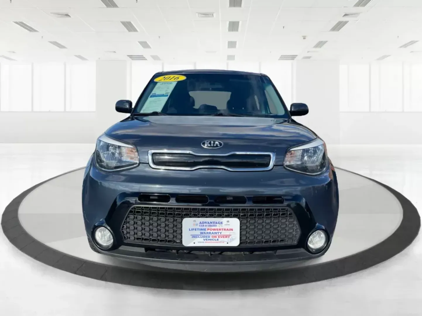 2016 Kia Soul + (KNDJP3A58G7) with an 2.0L L4 DOHC 16V engine, 6-Speed Automatic transmission, located at 880 E. National Road, Vandalia, OH, 45377, (937) 908-9800, 39.891918, -84.183594 - 2016 Kia Soul + - Photo#6