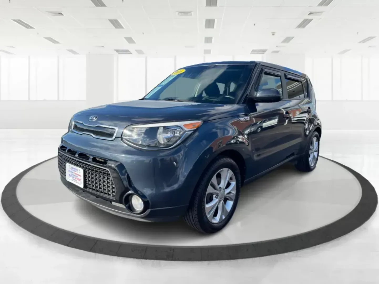 2016 Kia Soul + (KNDJP3A58G7) with an 2.0L L4 DOHC 16V engine, 6-Speed Automatic transmission, located at 880 E. National Road, Vandalia, OH, 45377, (937) 908-9800, 39.891918, -84.183594 - 2016 Kia Soul + - Photo#7
