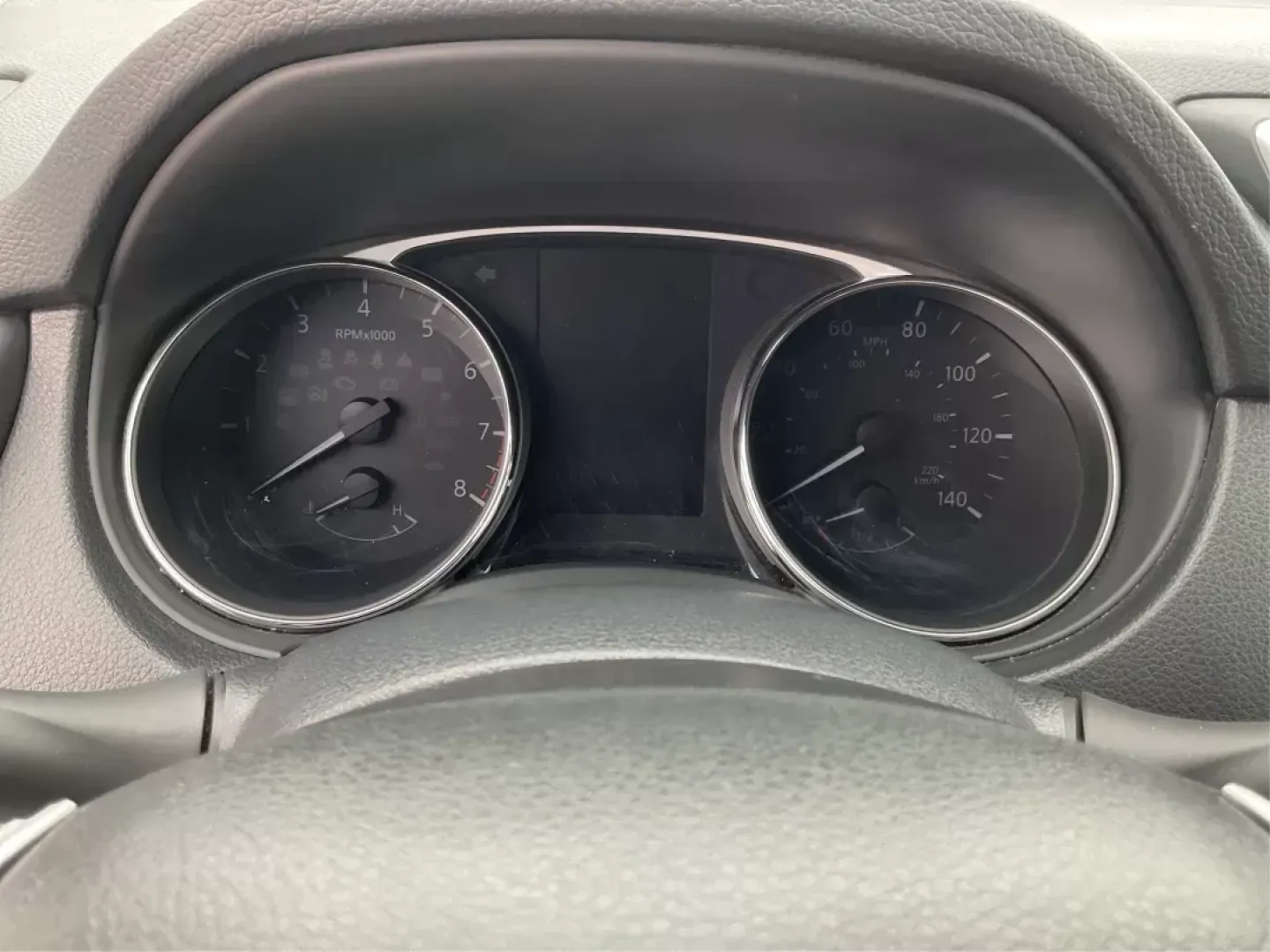 2016 Nissan Rogue S AWD (KNMAT2MV4GP) with an 2.5L L4 DOHC 16V engine, Continuously Variable Transmission transmission, located at 1184 Kauffman Ave, Fairborn, OH, 45324, (937) 908-9800, 39.807072, -84.030914 - 2016 Nissan Rogue S AWD - Photo#14
