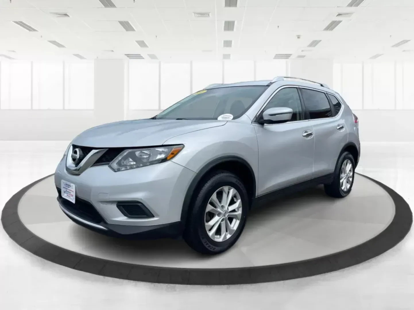 2016 Nissan Rogue SV (KNMAT2MV9GP) with an 2.5L I-4 DOHC engine, located at 1184 Kauffman Ave, Fairborn, OH, 45324, (937) 908-9800, 39.807072, -84.030914 - **Elevate Your Lifestyle with the 2016 Nissan Rogue SV Perfect for Family Adventures in Fairborn!**<br /> <br /> Are you searching for a vehicle that seamlessly fits into your active lifestyle? Look no further than the 2016 Nissan Rogue SV, now available at Advantage Car and Credit in Fairborn, OH. - Photo#7