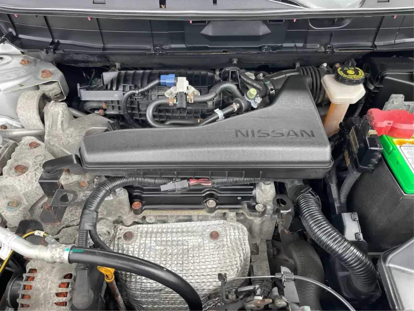 2016 Nissan Rogue SV (KNMAT2MV9GP) with an 2.5L I-4 DOHC engine, located at 1184 Kauffman Ave, Fairborn, OH, 45324, (937) 908-9800, 39.807072, -84.030914 - **Elevate Your Lifestyle with the 2016 Nissan Rogue SV Perfect for Family Adventures in Fairborn!**<br /> <br /> Are you searching for a vehicle that seamlessly fits into your active lifestyle? Look no further than the 2016 Nissan Rogue SV, now available at Advantage Car and Credit in Fairborn, OH. - Photo#10