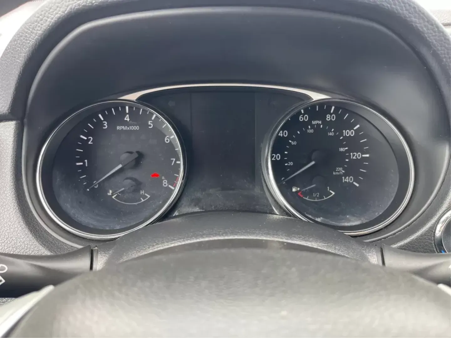 2016 Nissan Rogue SV (KNMAT2MV9GP) with an 2.5L I-4 DOHC engine, located at 1184 Kauffman Ave, Fairborn, OH, 45324, (937) 908-9800, 39.807072, -84.030914 - **Elevate Your Lifestyle with the 2016 Nissan Rogue SV Perfect for Family Adventures in Fairborn!**<br /> <br /> Are you searching for a vehicle that seamlessly fits into your active lifestyle? Look no further than the 2016 Nissan Rogue SV, now available at Advantage Car and Credit in Fairborn, OH. - Photo#14