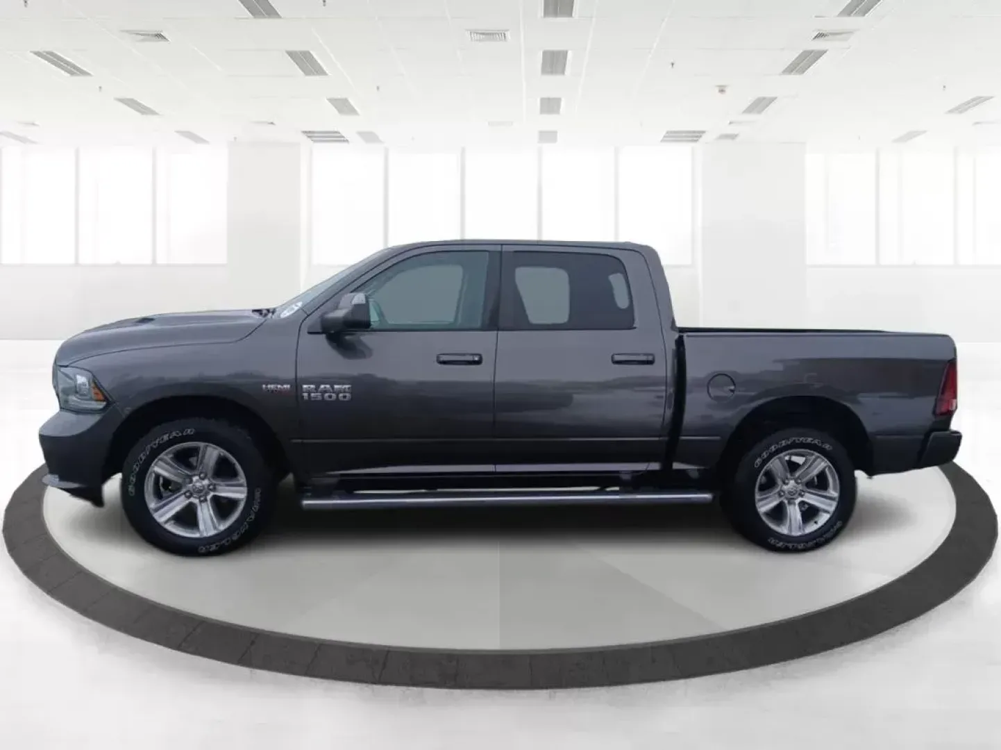 2016 Ram 1500 Sport Crew Cab SWB 4WD (1C6RR7MT8GS) with an 5.7L V8 OHV 16V engine, 8-Speed Automatic transmission, located at 401 Woodman Dr, Riverside, OH, 45431, (937) 908-9800, 39.760899, -84.123421 - Are you ready to elevate your weekend adventures or tackle your daily commute with style and power? Discover the perfect blend of capability and comfort with the 2016 Ram 1500 Sport Crew Cab SWB 4WD, available now at Advantage Car and Credit in Fairborn, OH. This truck is not just a vehicle; it's a - Photo#5