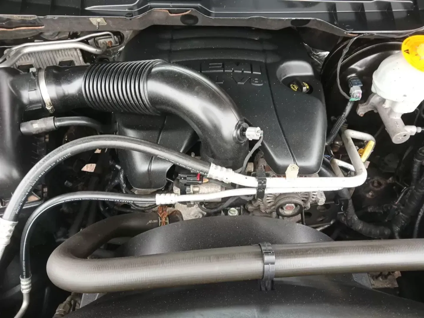 2016 Ram 1500 Sport Crew Cab SWB 4WD (1C6RR7MT8GS) with an 5.7L V8 OHV 16V engine, 8-Speed Automatic transmission, located at 401 Woodman Dr, Riverside, OH, 45431, (937) 908-9800, 39.760899, -84.123421 - Are you ready to elevate your weekend adventures or tackle your daily commute with style and power? Discover the perfect blend of capability and comfort with the 2016 Ram 1500 Sport Crew Cab SWB 4WD, available now at Advantage Car and Credit in Fairborn, OH. This truck is not just a vehicle; it's a - Photo#10