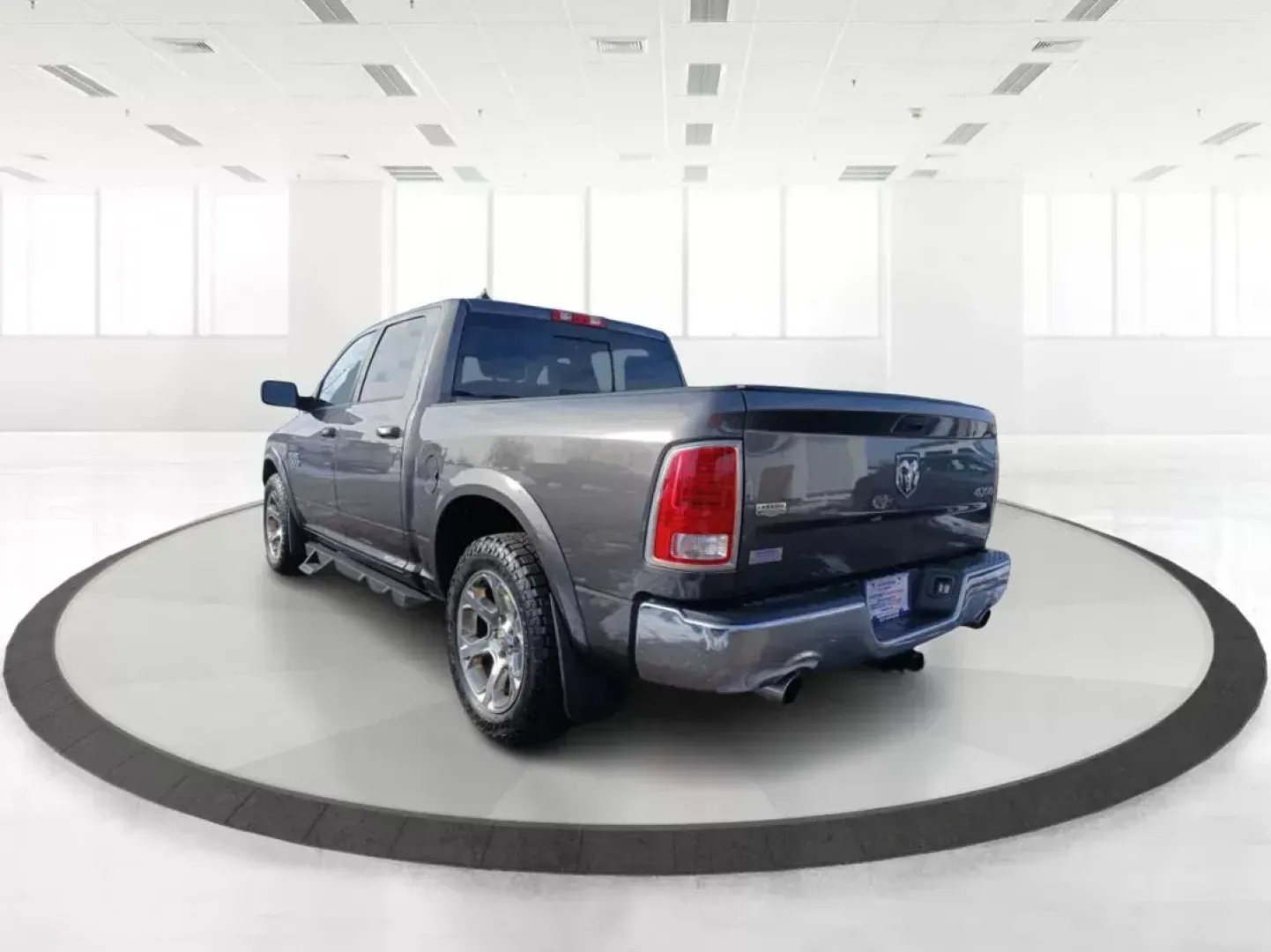 2016 Ram 1500 Laramie (1C6RR7NT4GS) with an Other engine, located at 401 Woodman Dr, Riverside, OH, 45431, (937) 908-9800, 39.760899, -84.123421 - 2016 Ram 1500 Laramie - Photo#5