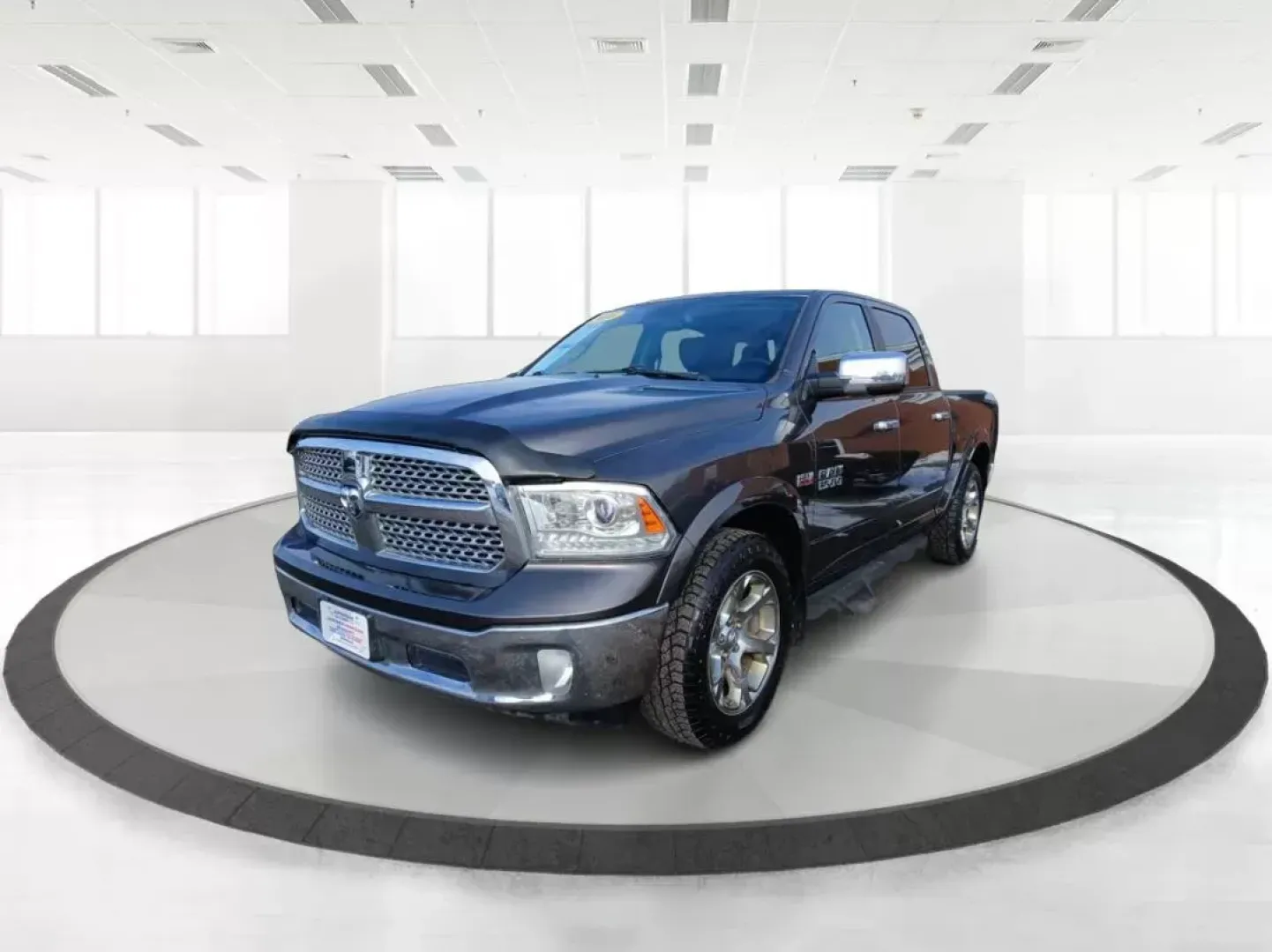 2016 Ram 1500 Laramie (1C6RR7NT4GS) with an Other engine, located at 401 Woodman Dr, Riverside, OH, 45431, (937) 908-9800, 39.760899, -84.123421 - 2016 Ram 1500 Laramie - Photo#8
