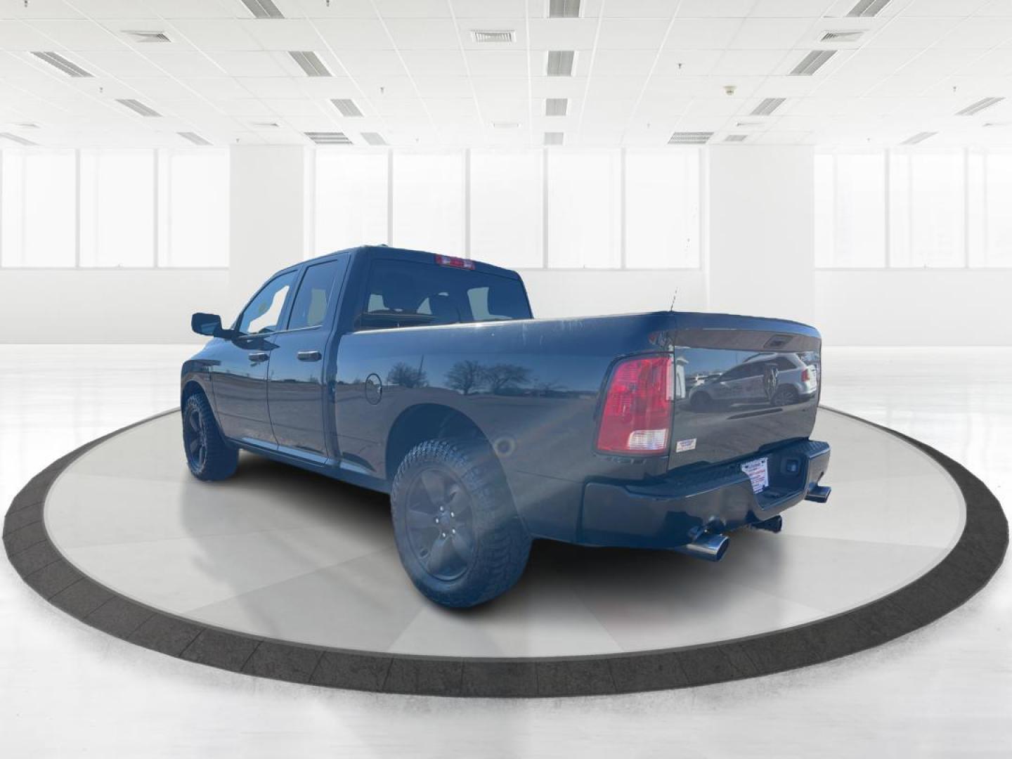 2016 Ram 1500 Express (1C6RR7FTXGS) with an HEMI 5.7L V-8 variable valve control engine, located at 1951 S Dayton Lakeview Rd., New Carlisle, OH, 45344, (937) 908-9800, 39.890999, -84.050255 - 2016 Ram 1500 Express - Photo#4