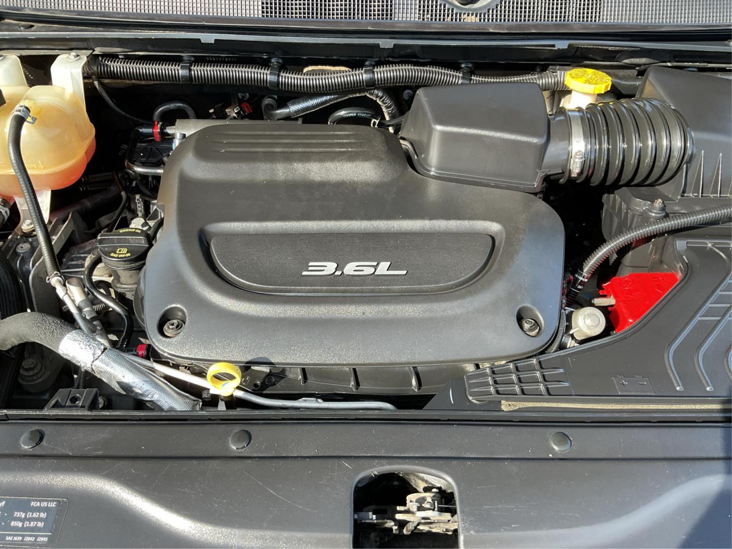 2017 Chrysler Pacifica Touring-L (2C4RC1BG7HR) with an 3.6L V-6 DOHC engine, located at 880 E. National Road, Vandalia, OH, 45377, (937) 908-9800, 39.891918, -84.183594 - 2017 Chrysler Pacifica Touring-L - Photo#10