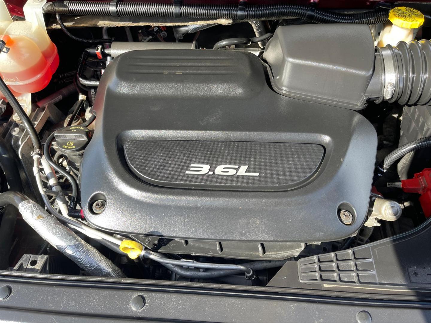 2017 Chrysler Pacifica Touring-L (2C4RC1BG2HR) with an 3.6L V-6 DOHC engine, located at 1230 East Main St, Xenia, OH, 45385, (937) 908-9800, 39.688026, -83.910172 - 2017 Chrysler Pacifica Touring-L - Photo#10