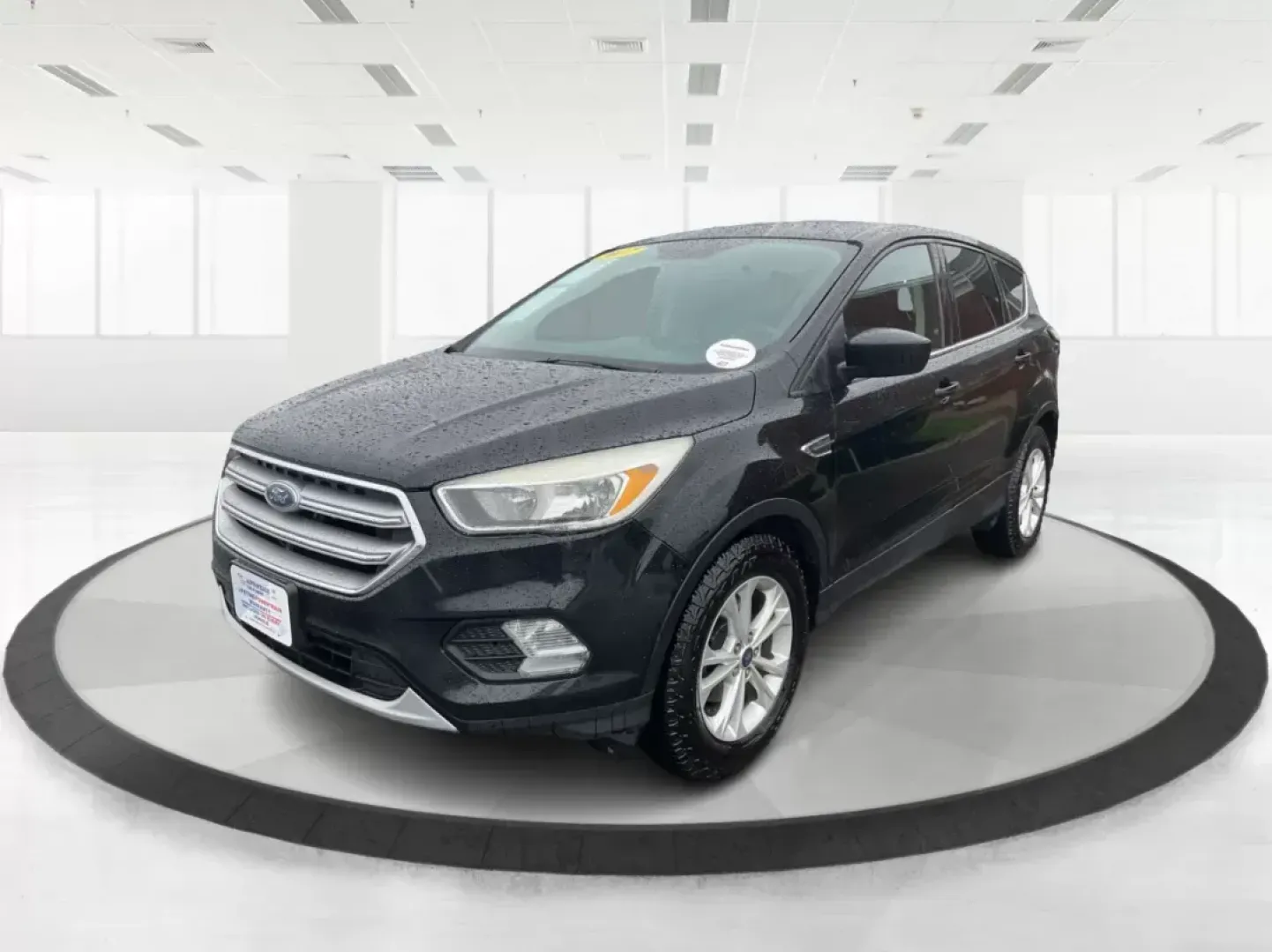 2017 Ford Escape SE FWD (1FMCU0GD6HU) with an 1.5L L4 DOHC 16V engine, 6-Speed Automatic transmission, located at 401 Woodman Dr, Riverside, OH, 45431, (937) 908-9800, 39.760899, -84.123421 - 2017 Ford Escape SE FWD - Photo#7