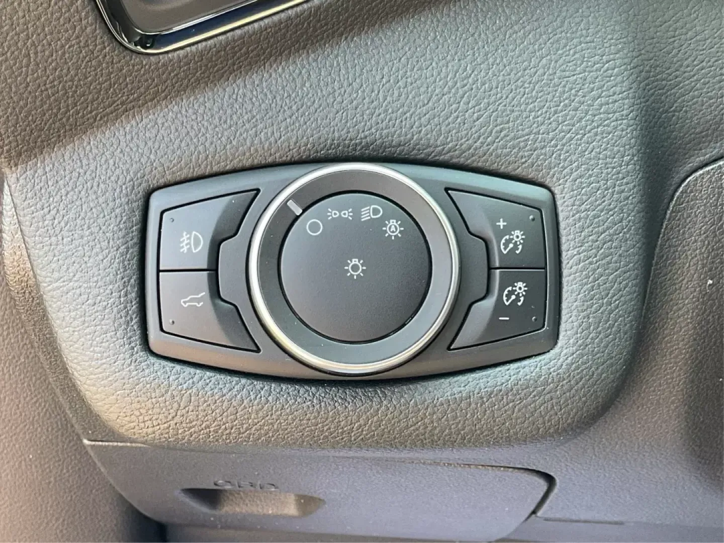 2017 Ford Escape Titanium (1FMCU9J94HU) with an Other engine, located at 4508 South Dixie Dr, Moraine, OH, 45439, (937) 908-9800, 39.689976, -84.218452 - ### Discover Your Next Adventure with the 2017 Ford Escape Titanium SUV!<br /> <br /> Are you ready to elevate your family trips, weekend getaways, and daily commutes? Look no further than the stunning **2017 Ford Escape Titanium**! With its versatile design and robust features, this SUV is not just - Photo#16