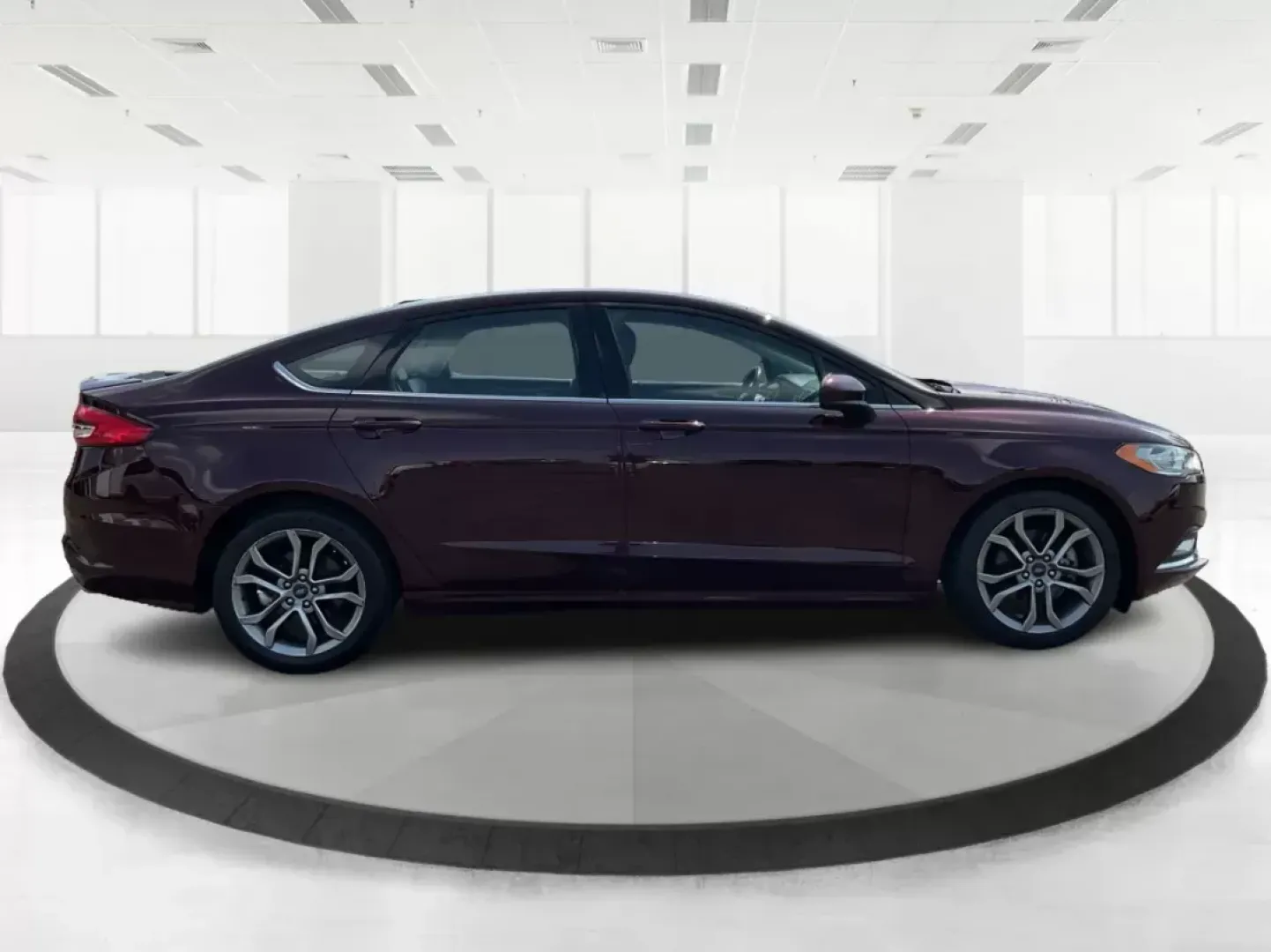 2017 Ford Fusion SE (3FA6P0HDXHR) with an Other engine, located at 1230 East Main St, Xenia, OH, 45385, (937) 908-9800, 39.688026, -83.910172 - Experience the perfect blend of style, comfort, and reliability with this stunning 2017 Ford Fusion SE, now available at Advantage Car and Credit in Fairborn, OH. Whether you're commuting to work, driving the kids to school, or planning weekend adventures, this sedan is the ideal companion for your - Photo#1