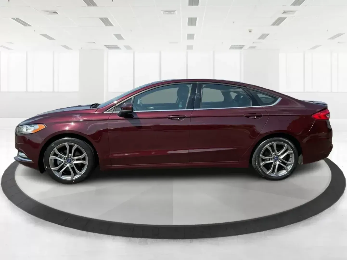 2017 Ford Fusion SE (3FA6P0HDXHR) with an Other engine, located at 1230 East Main St, Xenia, OH, 45385, (937) 908-9800, 39.688026, -83.910172 - Experience the perfect blend of style, comfort, and reliability with this stunning 2017 Ford Fusion SE, now available at Advantage Car and Credit in Fairborn, OH. Whether you're commuting to work, driving the kids to school, or planning weekend adventures, this sedan is the ideal companion for your - Photo#5