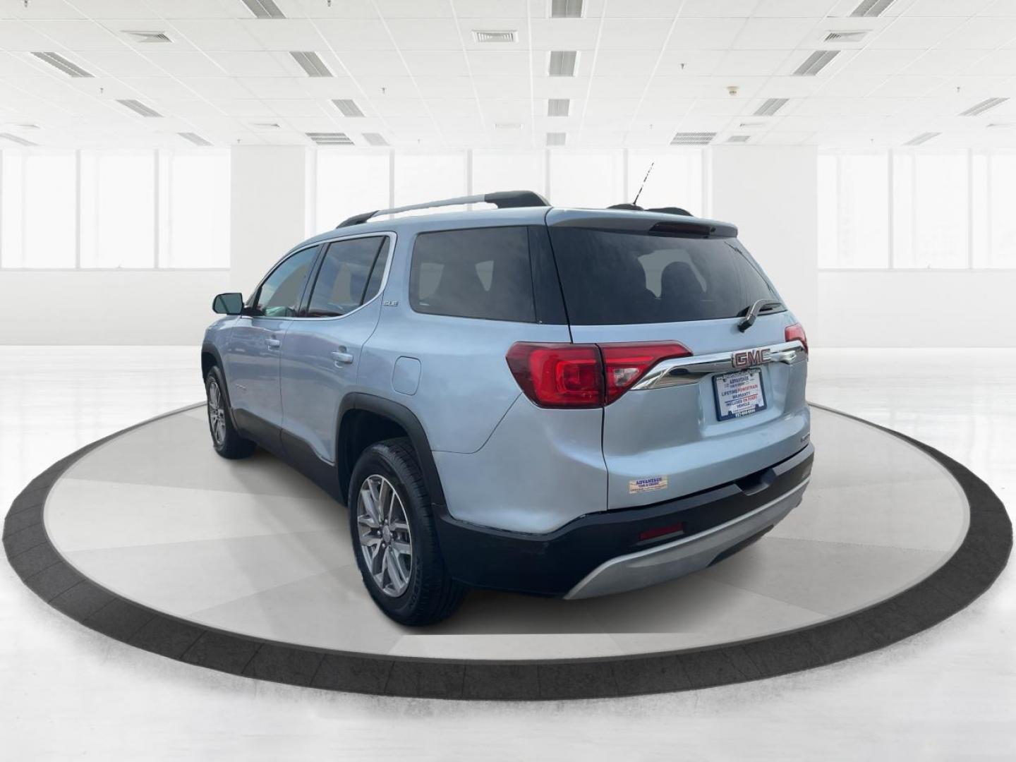 2017 GMC Acadia SLE-2 (1GKKNSLA3HZ) with an Other engine, located at 8750 N County Rd 25A, Piqua, OH, 45356, (937) 908-9800, 40.164391, -84.232513 - Third Row - Photo#4
