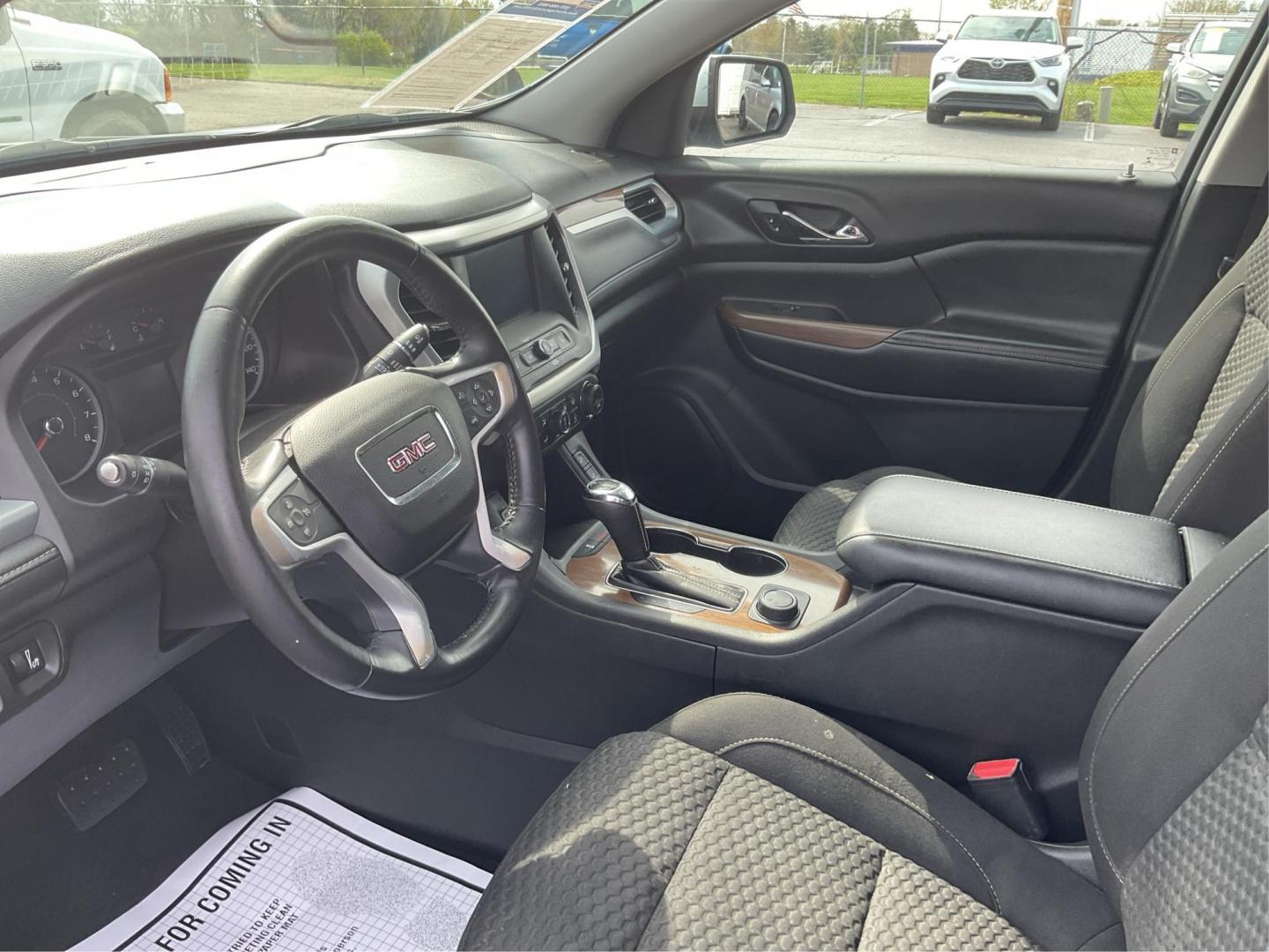 2017 GMC Acadia SLE-2 (1GKKNSLA3HZ) with an Other engine, located at 8750 N County Rd 25A, Piqua, OH, 45356, (937) 908-9800, 40.164391, -84.232513 - Third Row - Photo#8