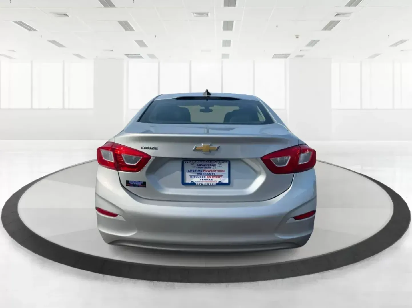 2017 Chevrolet Cruze LS Auto (1G1BC5SM0H7) with an 1.4L I-4 gasoline direct injection engine, located at 8750 N County Rd 25A, Piqua, OH, 45356, (937) 908-9800, 40.164391, -84.232513 - ### Experience Comfort and Style with the 2017 Honda Cruze Your Ideal Commuter Sedan!<br /> <br /> Are you tired of long commutes in a vehicle that doesn't meet your needs? Upgrade your daily drive with the 2017 Honda Cruze, a sedan designed for comfort, reliability, and efficiency. Whether you're - Photo#3